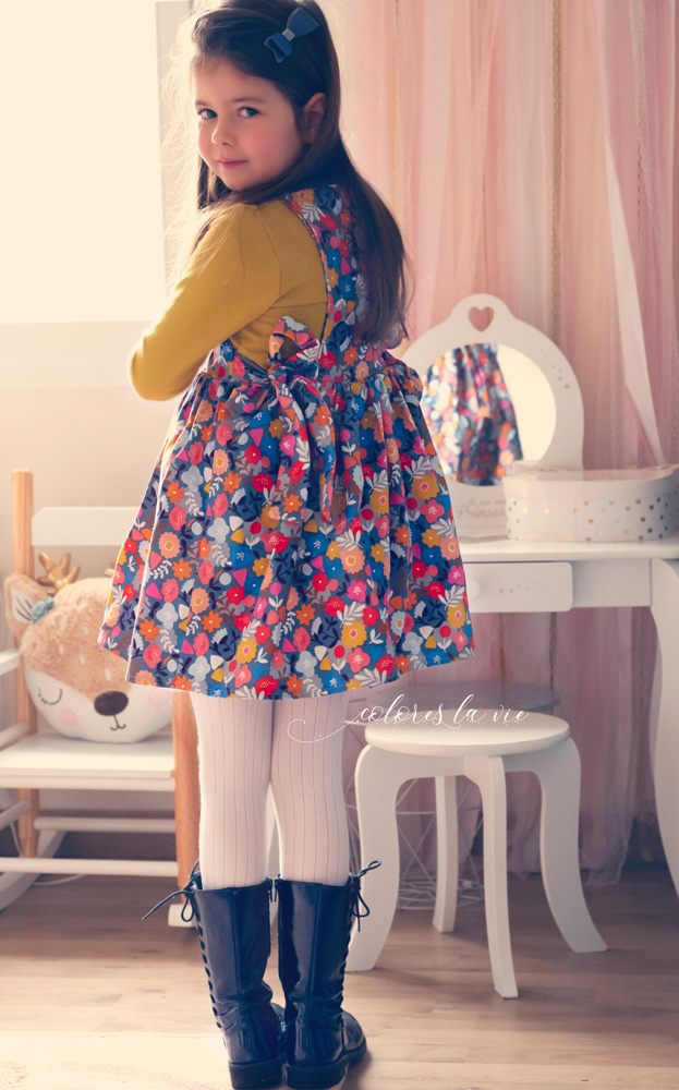 Robe-Augusta-26 robe tablier à liens